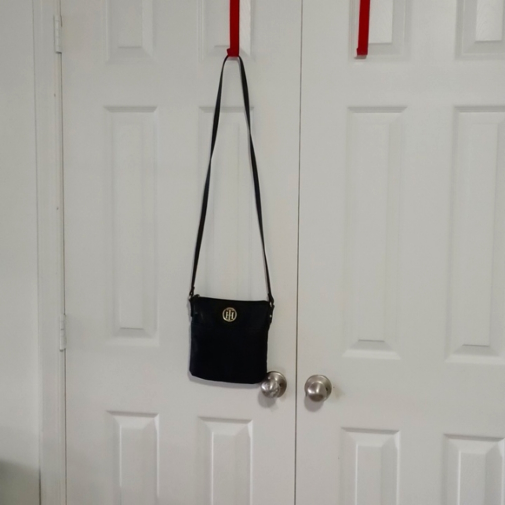 Tommy Hilfiger crossbody